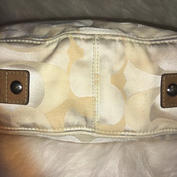 Vintage Coach Satin Signature w/Silver Hardware - Picture 4 of 9